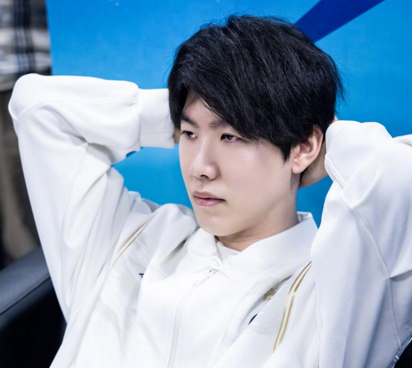 DK正式公布大名单：上路Burdol+Hoya