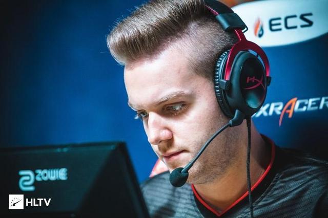 s1mple荣膺BLAST Premier全球总决赛MVP