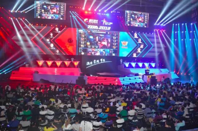 外媒预测LPL新赛季队伍排名：EDG位居榜首 IG倒数第三